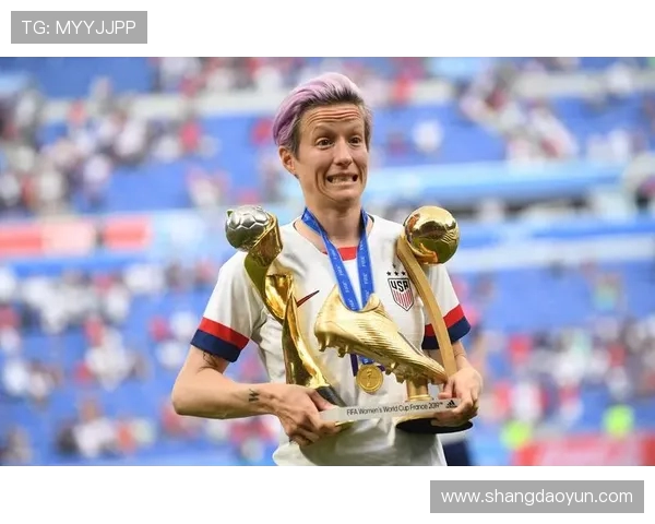 女足金球奖榜单出炉埃丝特冈萨雷斯列22位艾米丽福克斯排名第25 女足金球奖榜单出炉埃丝特冈萨雷斯列22位艾米丽福克斯排名第25
